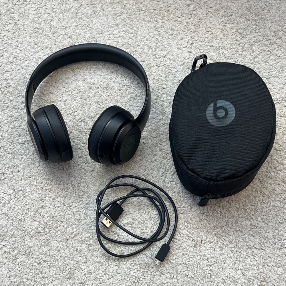 Beats Solo 3 Wireless Headphones